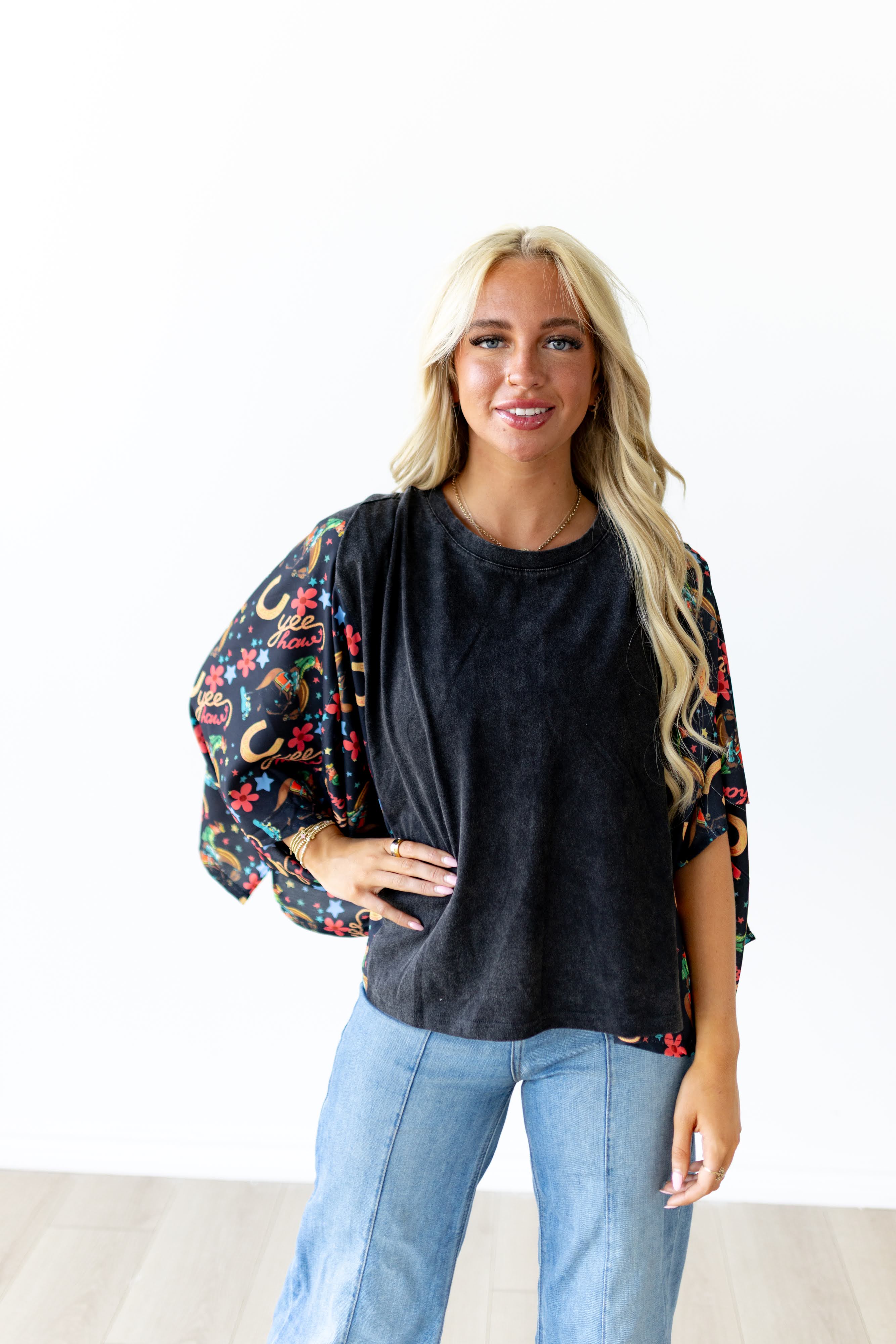 JD102 SLEEVED TEE - BLACK YEEHAW