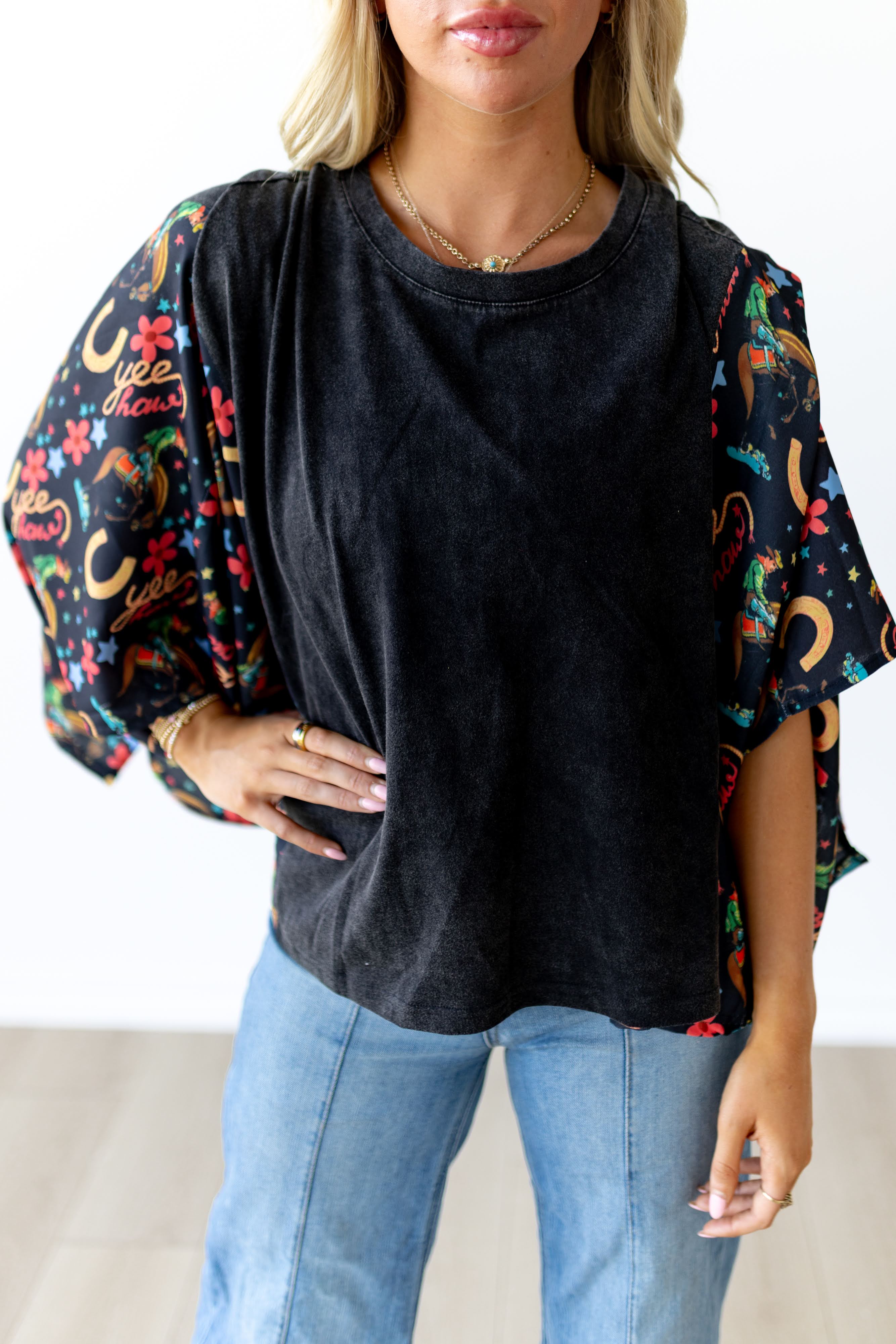 JD102 SLEEVED TEE - BLACK YEEHAW